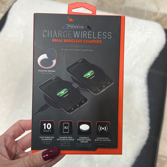 Helix 10W+10W Dual Wireless Charger - Picture 6 of 11